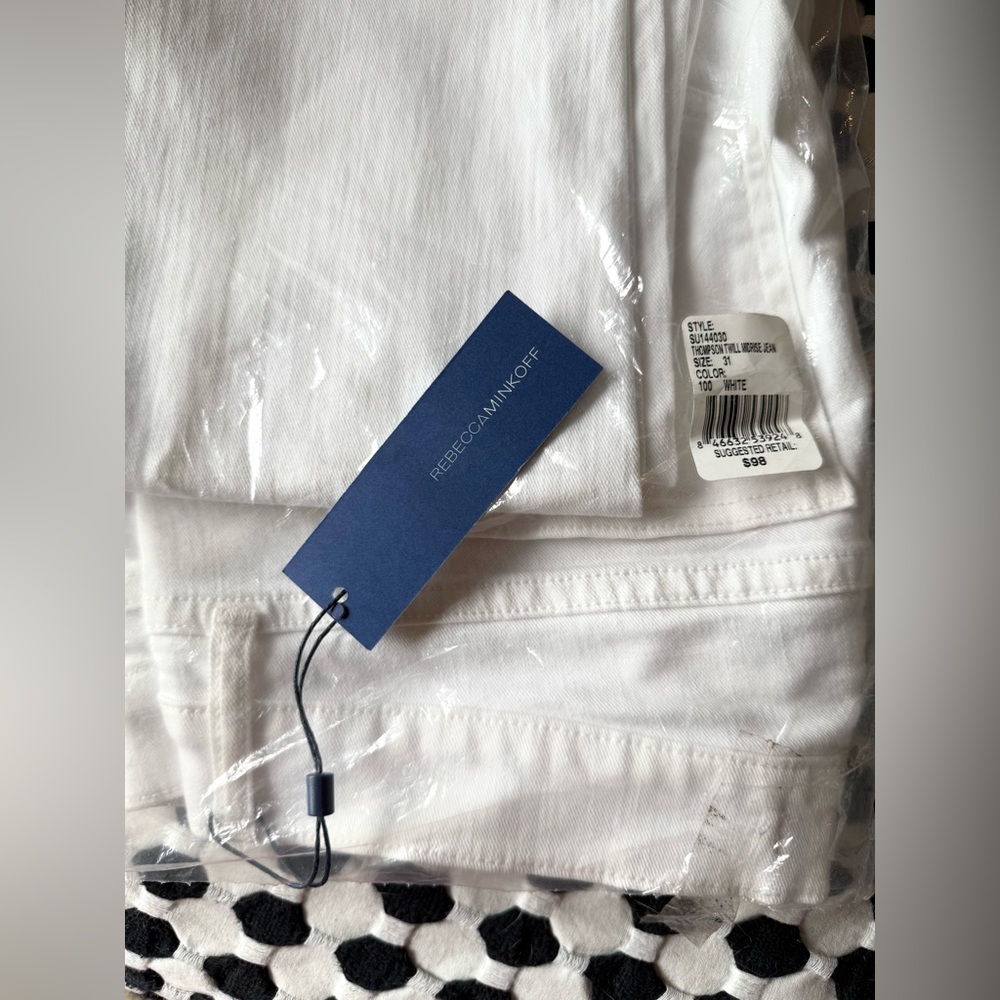 NWT Rebecca Minkoff White Denim Jeans Crisp and Clean